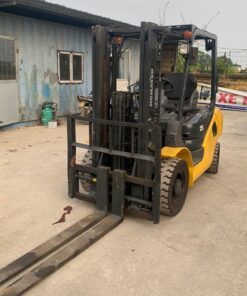 Xe nâng dầu diesel Komatsu Nhật 2.5 tấn FD25HT-16