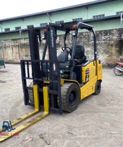 xe nâng điẹn komatsu 3 tấn