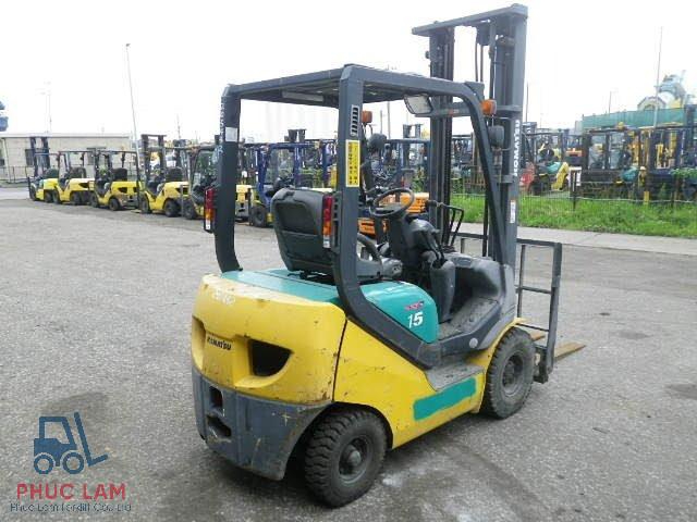 Xe nâng dầu Komatsu 1.5 tấn model FD15C-20 