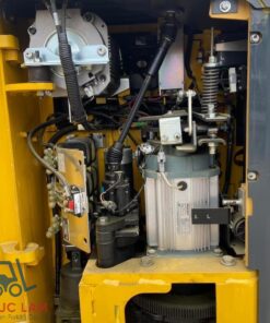 Động cơ của xe nâng điện Komatsu FB10RL-15