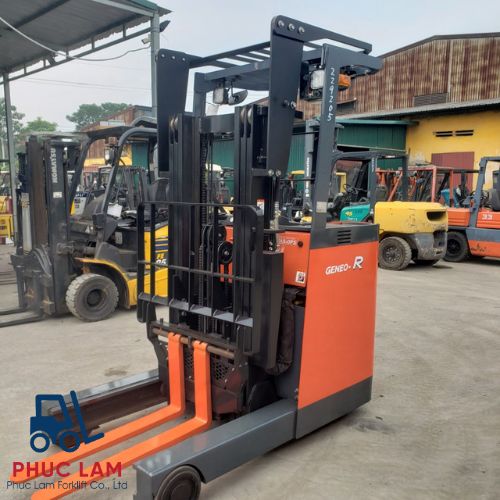 xe-nang-dien-1.8-tan