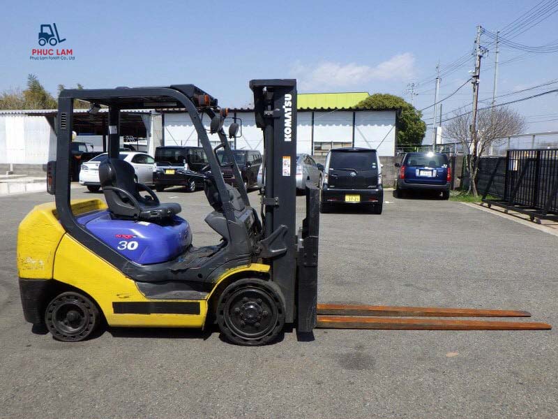 Đặc điểm của xe nâng Komatsu 3 tấn