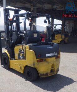 Xe nâng điện Komatsu 3.0 tấn model FB30-12 cũ