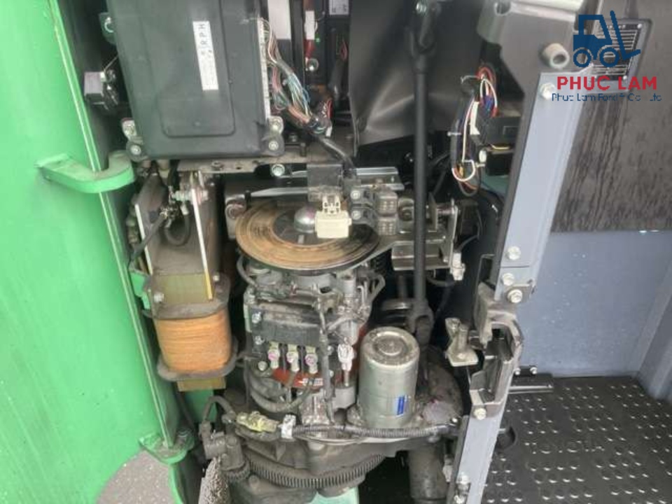 Xe nâng điện đứng lái Toyota 1.5 tấn model 8FBR15 cũ