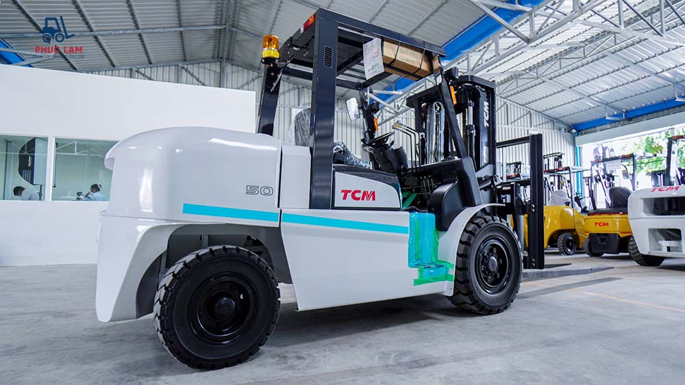Xe nâng dầu 5 tấn TCM – FD50