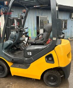 Xe nâng dầu Komatsu 1.5 tấn model FD15T-21 cũ