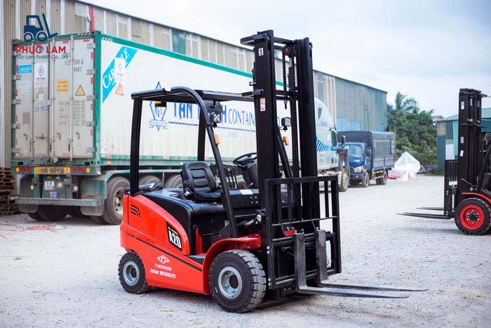 Xe nâng điện 2 tấn