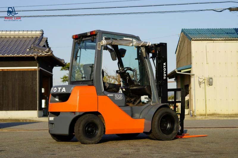 Xe nâng tự động