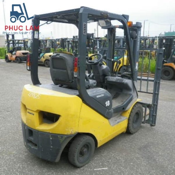 Xe nâng xăng Komatsu 1.8 tấn model FG18T-20 cũ