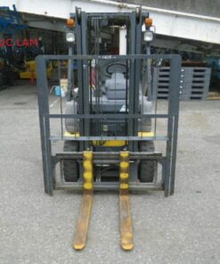 Xe nâng xăng Komatsu 1.8 tấn model FG18T-20 cũ