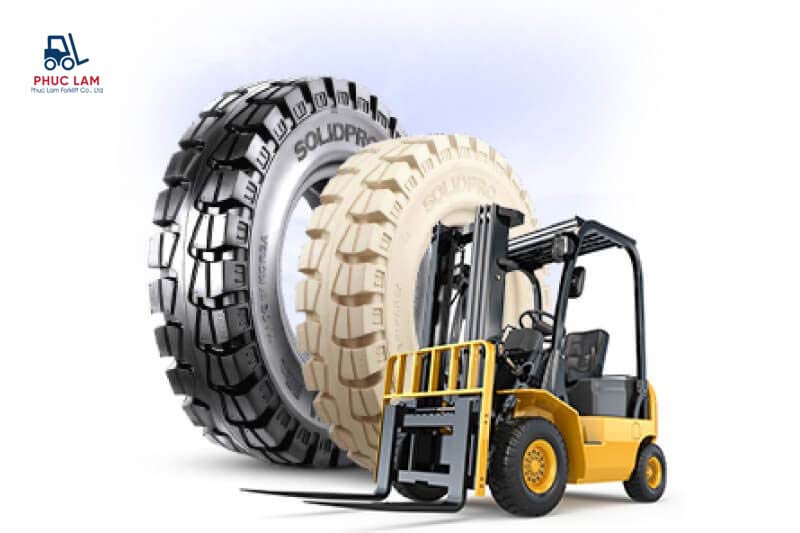 Vì sao cần thay thế lốp xe nâng hàng?
