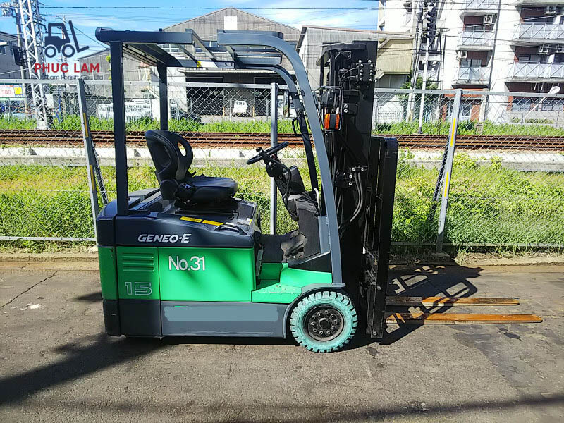 Xe nâng điện Toyota 7FBE15