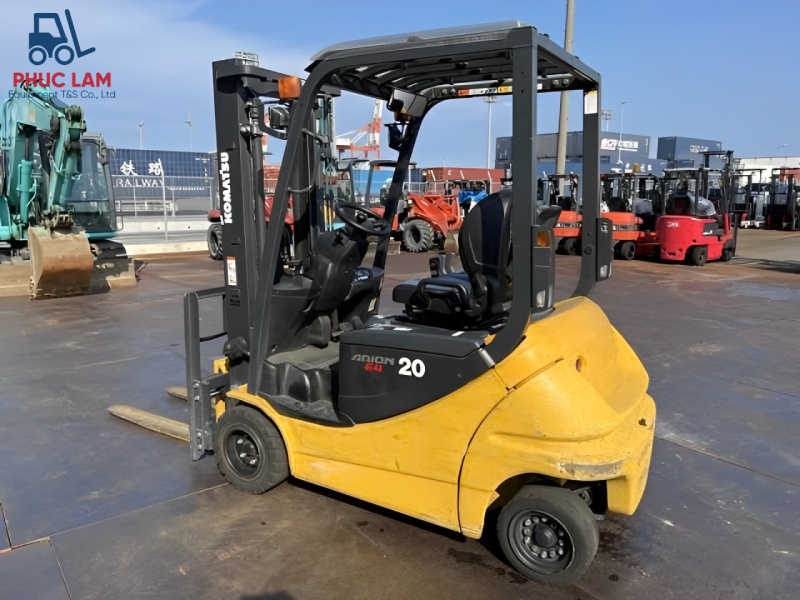 Xe nâng điện Komatsu 2.0 tấn model FB20A-12 cũ
