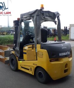 Xe nâng điện Komatsu 3.0 tấn model FE30-1 cũ