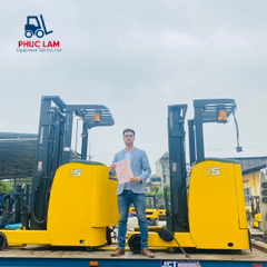 Bàn giao xe nâng điện đứng lái