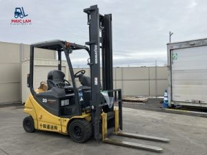 Xe nâng điệna Komatsu 20
