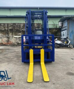 xe-nang-dau-komatsu-2.5-tan-fd25c