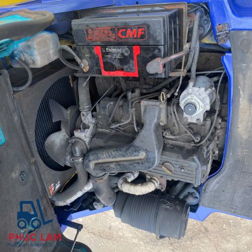 xe-nang-dau-komatsu-2.5-tan-fd25c