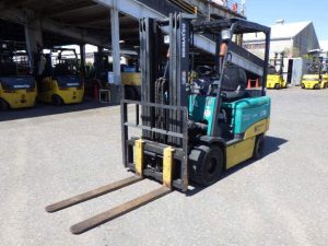 xe nâng điện Komatsu