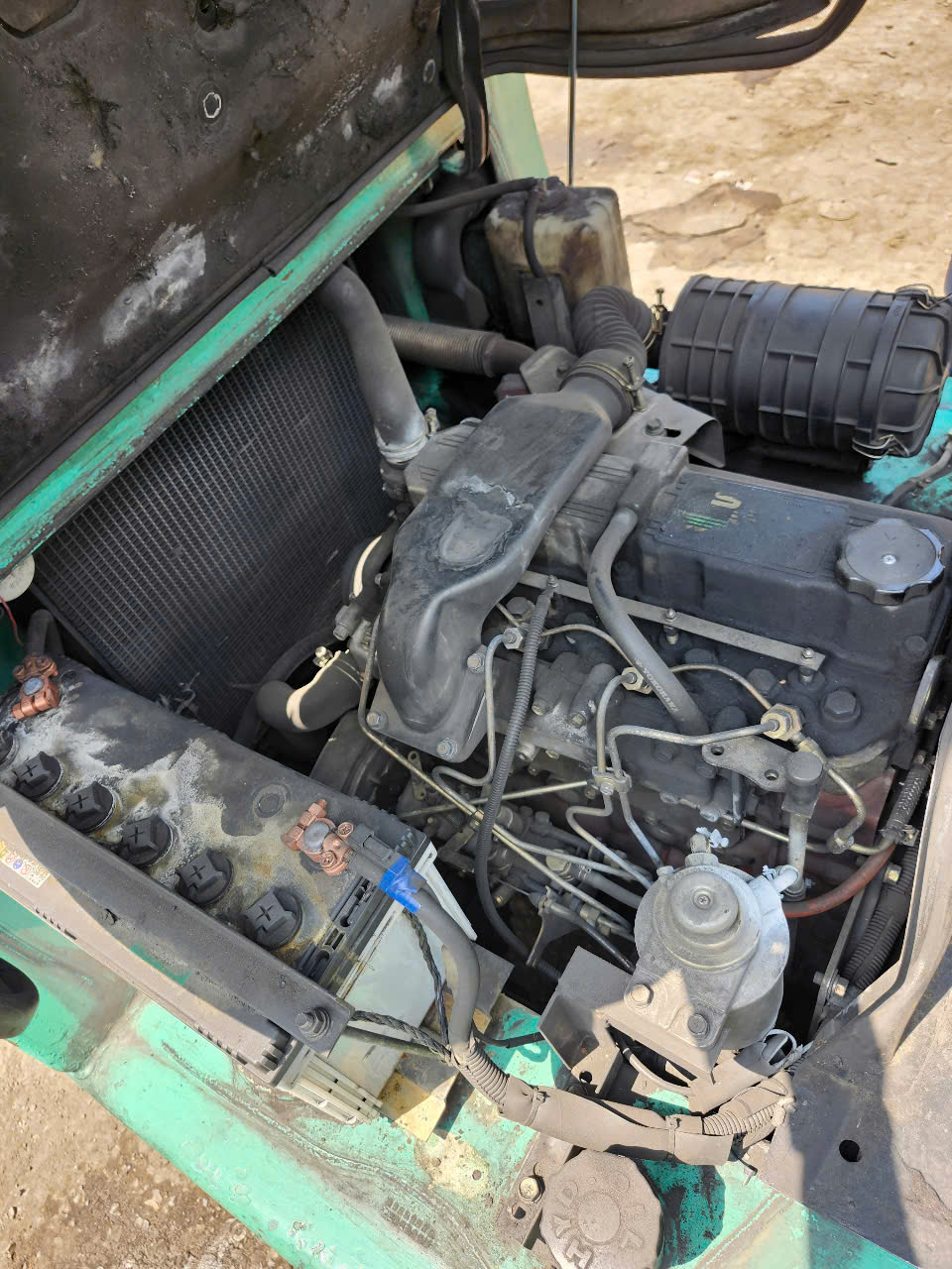 Một vài hình ảnh của xe nâng dầu Mitsubishi 2.5 tấn