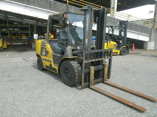 Xe Nâng Dầu Komatsu 4 Tấn FH40-1 | Sản Xuất 2014, Giá Tốt – Giao Hàng Toàn Quốc