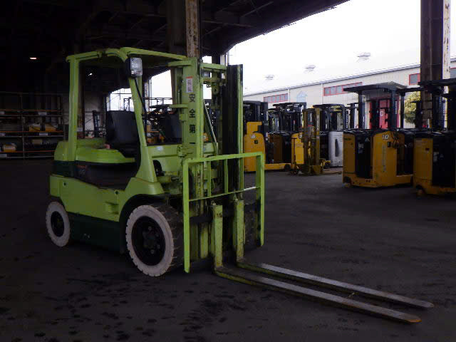 Xe Nâng Điện Toyota 3 Tấn (7FB30) – Bền Bỉ, Tiết Kiệm, Vận Hành Êm Ái