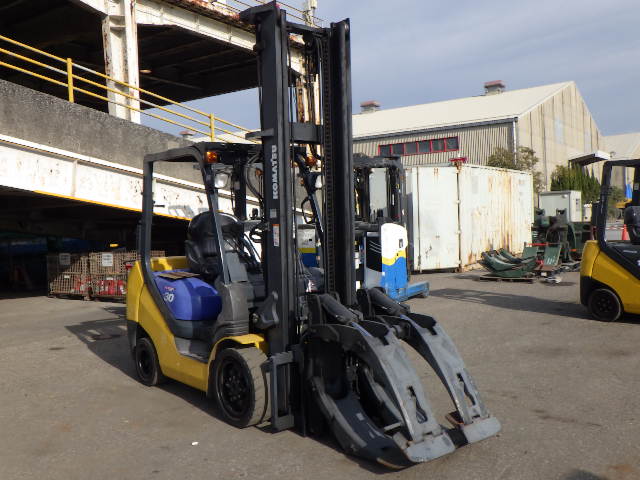 Xe nâng dầu Komatsu 3 tấn FD30NT-16