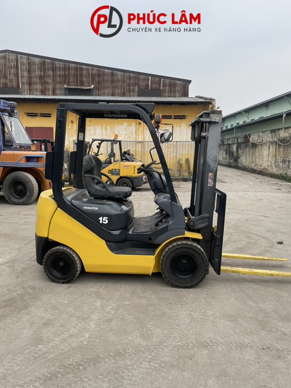 Xe nâng dầu 1.5 tấn Komatsu FD15T-21 - Ảnh 2