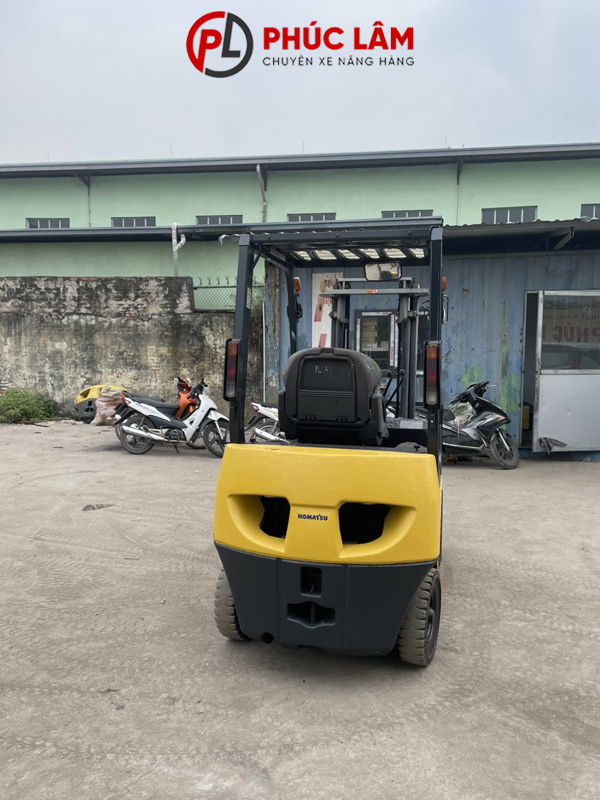 Xe nâng dầu 1.5 tấn Komatsu FD15T-21 - Ảnh 4
