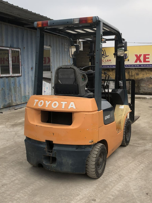 Xe nâng dầu 1.5 tấn Toyota 7FD15 - Ảnh 3
