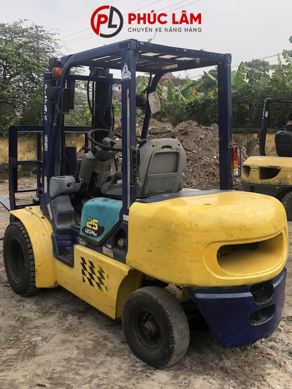 Xe nâng dầu ngồi lái 2.5 tấn Komatsu FD25T-14 - Ảnh 2