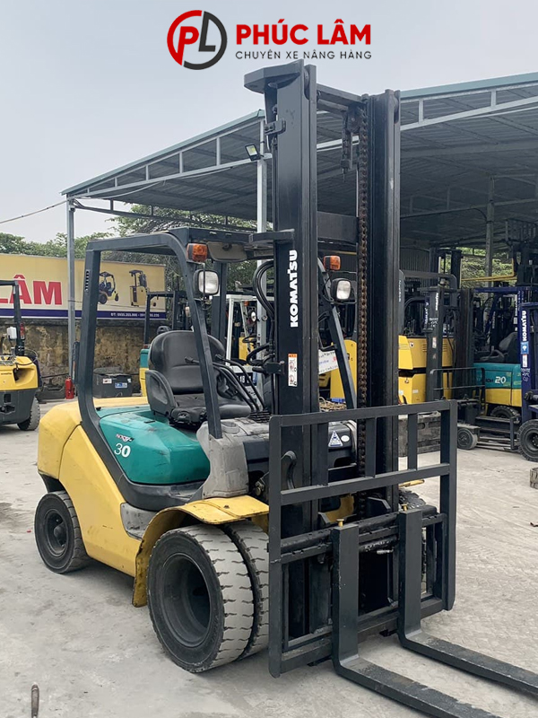 Xe nâng cũ chạy dầu 3 tấn Komatsu FD30T-16 - Ảnh 3