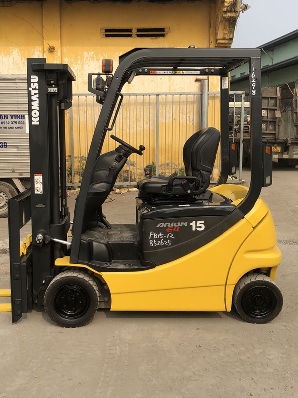 Xe nâng điện Komatsu 1,5 tấn FB15-12 - Ảnh 2