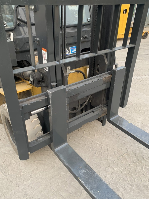 Xe nâng điện 2.5 tấn bình khô sạc nhanh Komatsu FE25-1 - Ảnh 6