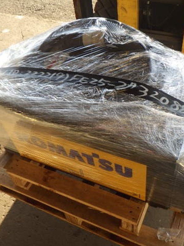 Xe nâng điện ngồi lái 2.5 tấn bình khô sạc nhanh Komatsu FE25-2 #320886 - Ảnh 5