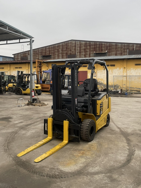 Xe nâng điện 2.5 tấn bình khô sạc nhanh Komatsu FE25-1#303643 - Ảnh 7