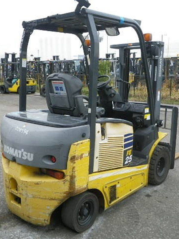 Xe nâng điện 2.5 tấn bình khô sạc nhanh Komatsu FE25-1 #301114