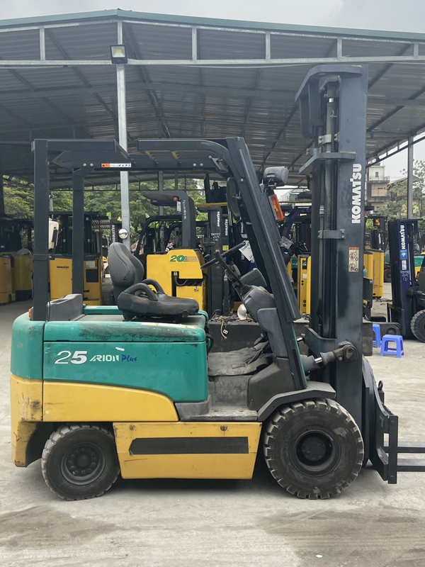 Xe nâng điện 2.5 tấn Komatsu FB25EX-11 - Ảnh 2