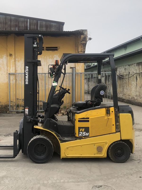 Xe nâng điện Komatsu 3 tấn bình khô sạc nhanh FE30-1 - Ảnh 5