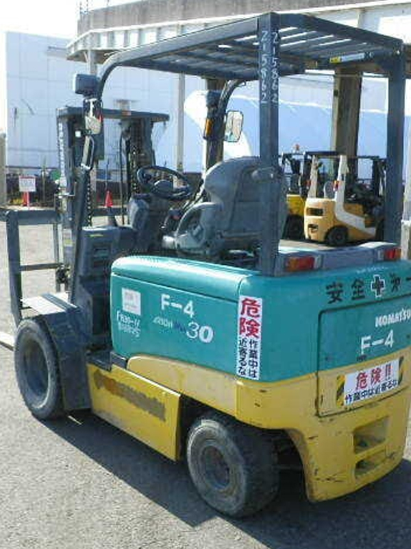Xe nâng điện 3 tấn Komatsu FB30-11