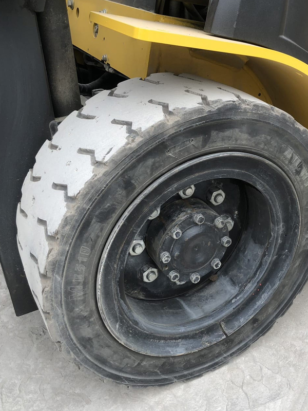 Xe nâng điện 3.0 tấn pin khô sạc nhanh Komatsu FE30-1 - Ảnh 4