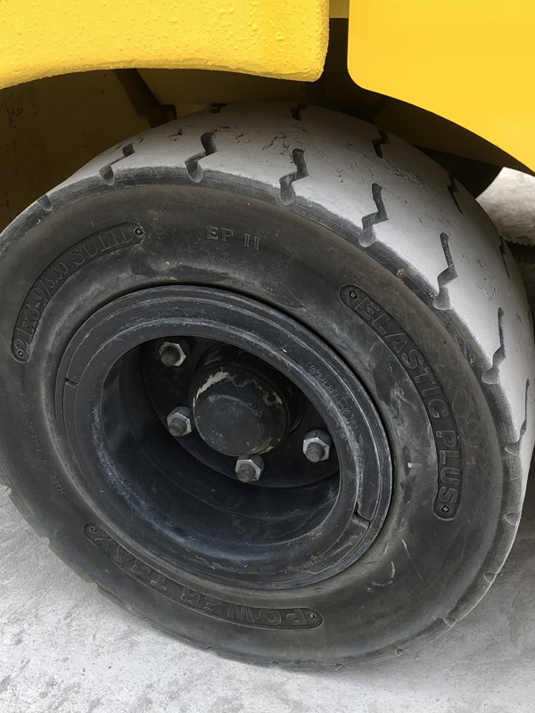 Xe nâng điện 3.0 tấn pin khô sạc nhanh Komatsu FE30-1 - Ảnh 6