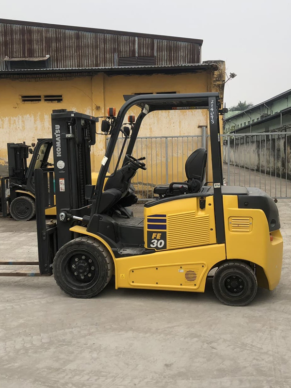 Xe nâng điện 3.0 tấn pin khô sạc nhanh Komatsu FE30-1 - Ảnh 2