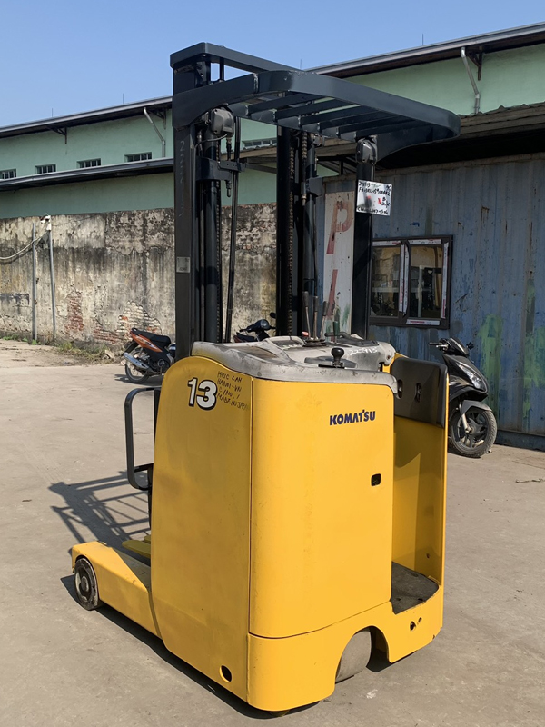 Xe nâng điện đứng lái 1.3 tấn Komatsu FB13RL-15