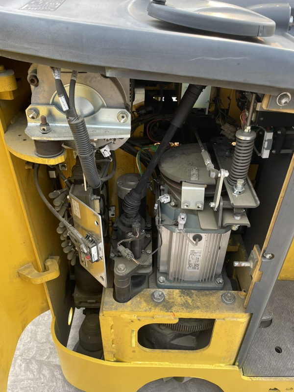 Xe nâng điện đứng lái 1.5 tấn Komatsu FB15RL-15 - Ảnh 5