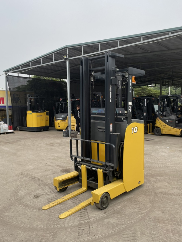Xe nâng điện đứng lái 1 tấn Komatsu FB10RL-15 - Ảnh 3