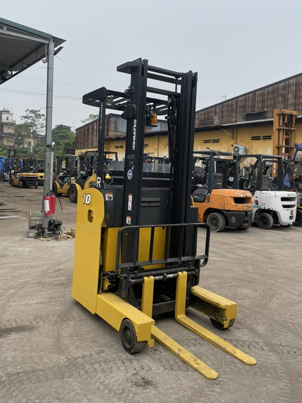 Xe nâng điện đứng lái 1 tấn Komatsu FB10RL-15 - Ảnh 2