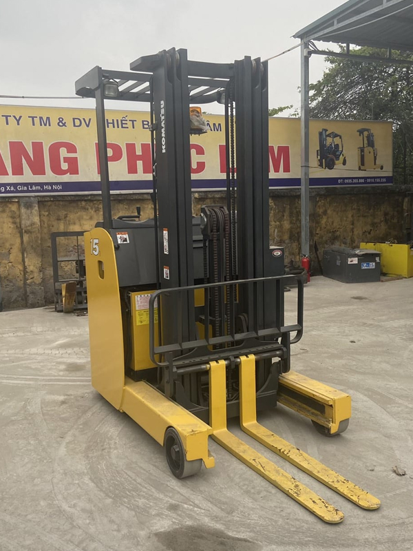 Xe nâng điện đứng lái Komatsu 1.5 tấn FB15RL-15 - Ảnh 2