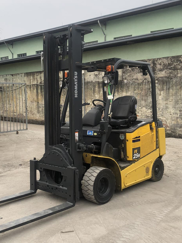 Xe nâng điện Komatsu 2,5 tấn bình khô sạc nhanh FE25-1 - Ảnh 3