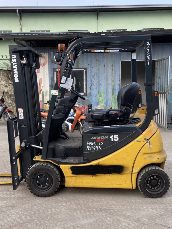 Xe nâng điện ngồi lái 1,5 tấn Komatsu FB15-12 - Ảnh 3